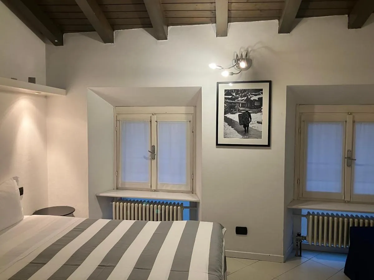 Appartamento Cute And Cozy Centro Citta' Bergamo 0*,  Italia